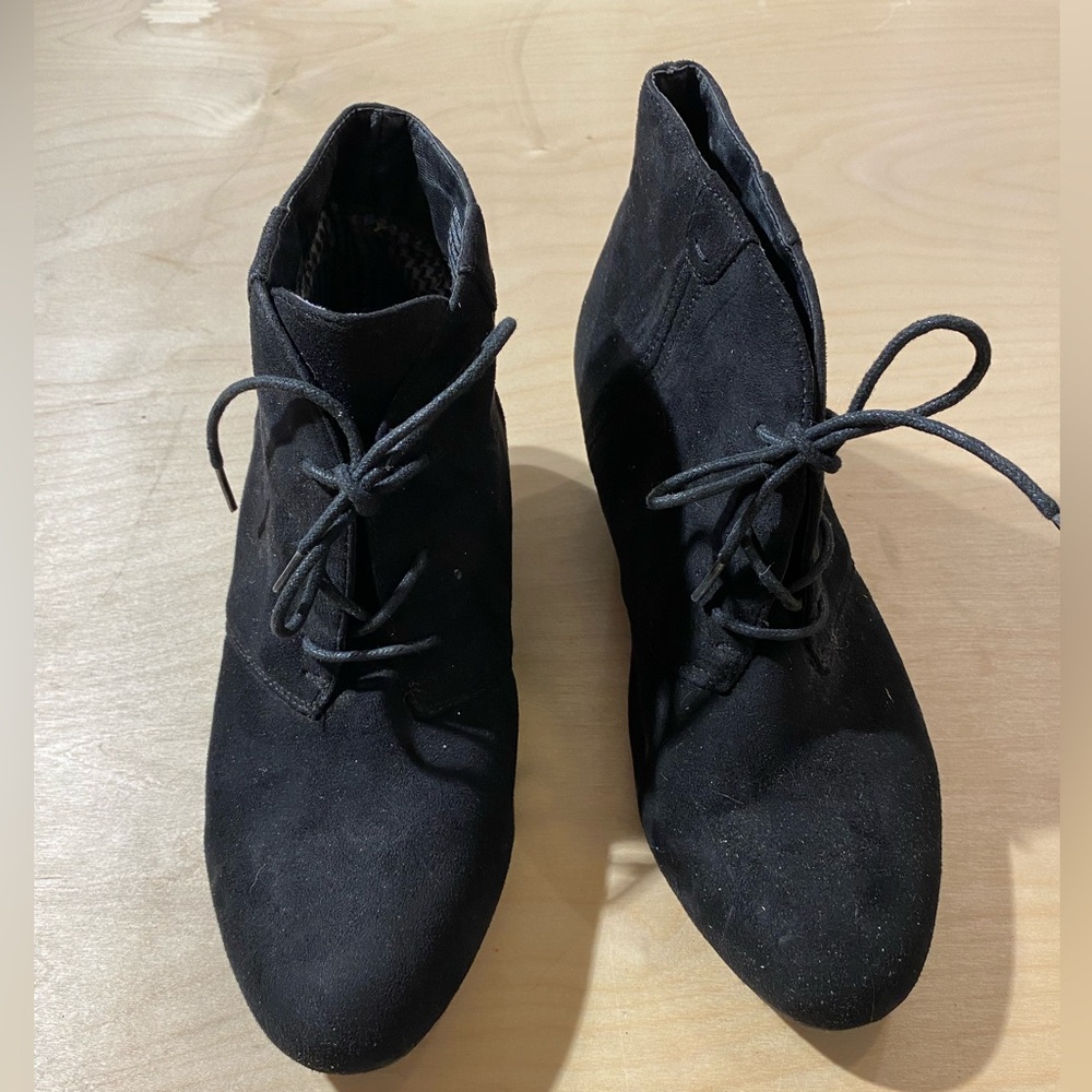 Marbella Wedge Ankle Booties 12M (JO)